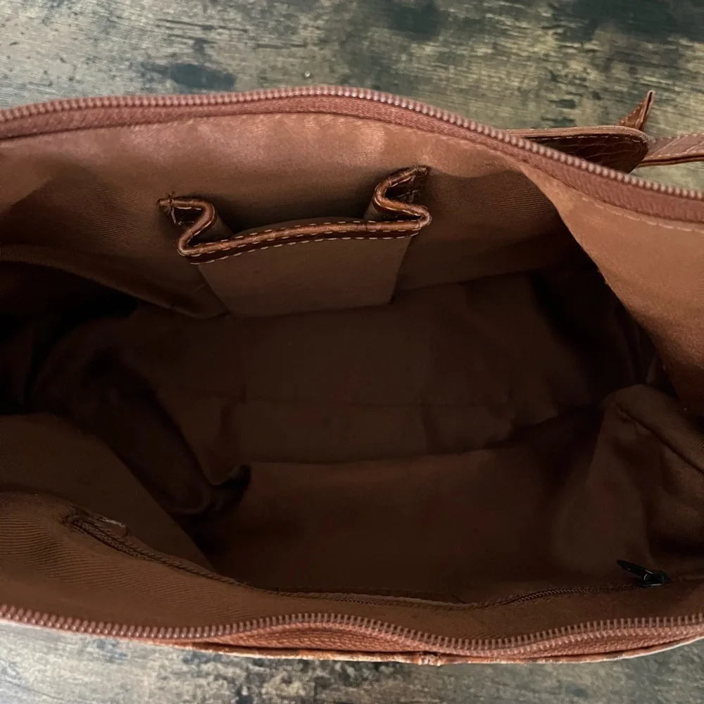 Vintage Sopressa! Leather Shoulder Bag